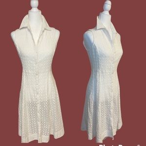 BANANA REPUBLIC - Sleeveless White Eyelet Button down A-Line Dress. Size 6
